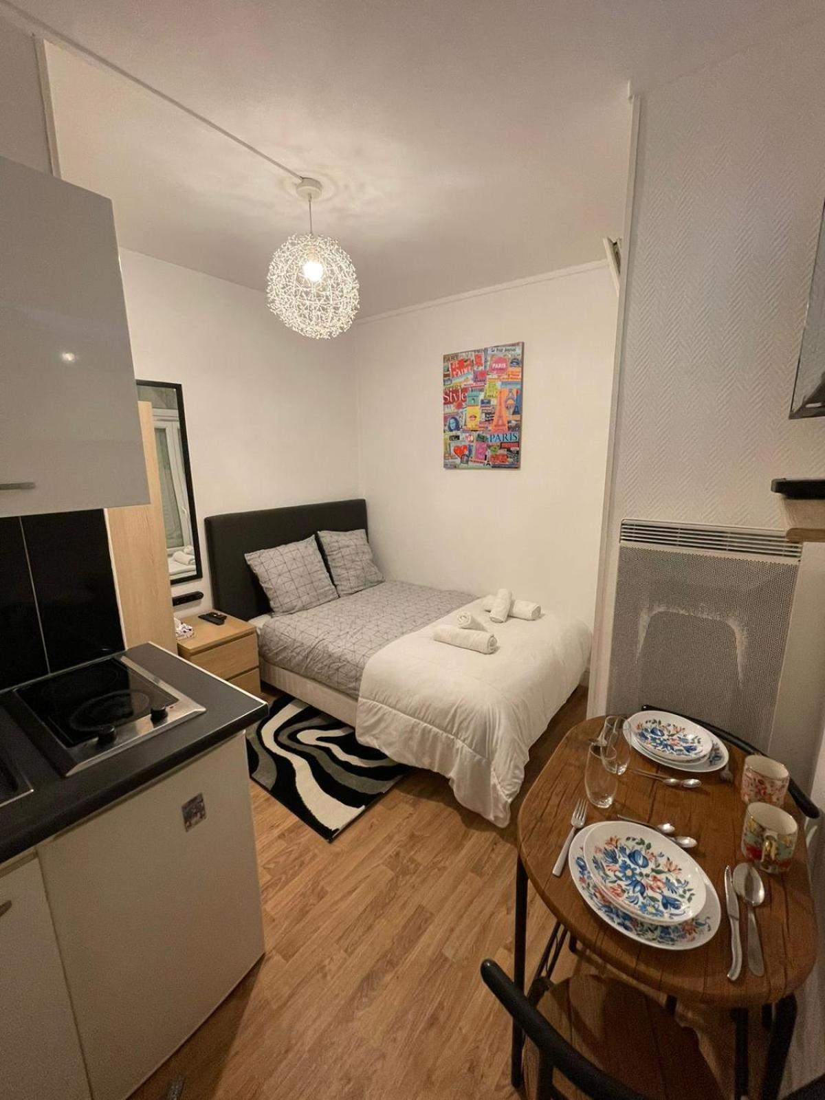 Dame De Fer Apartment Paris Exterior photo